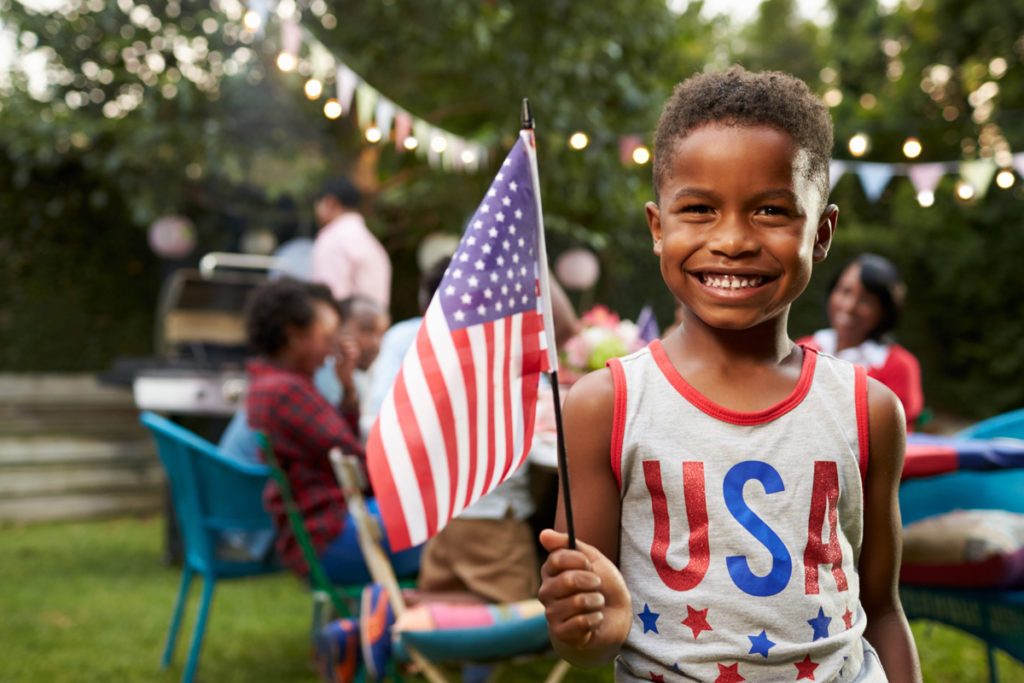 How to Host the Ultimate Outdoor Family Cookout: When - Date/Time/Occasion