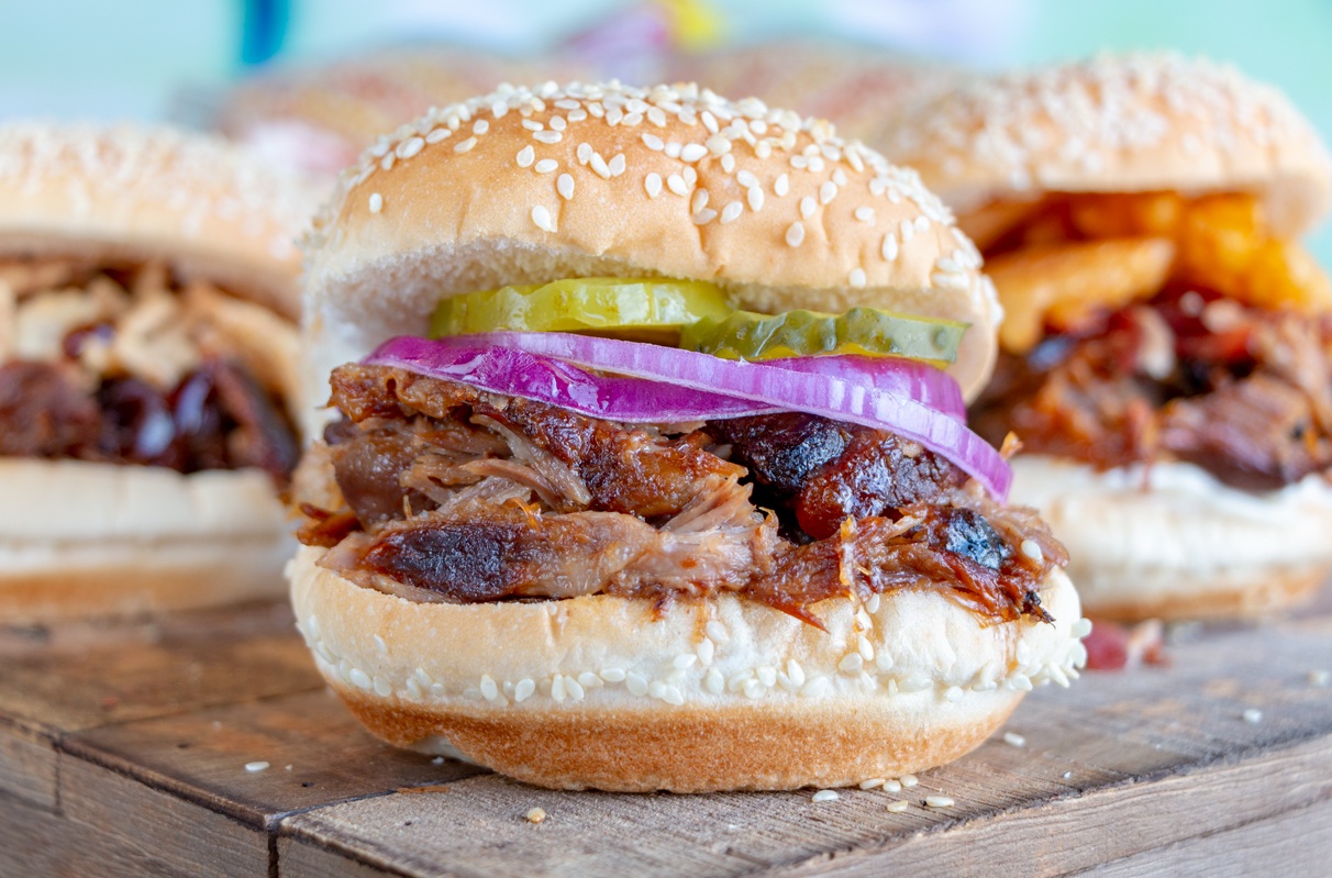 Baby Back Rib Sandwich with onion and pickles