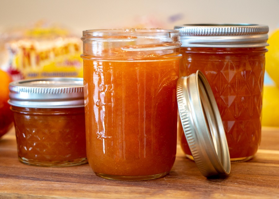 How to Make Peach Jam - Peach Jam in Mason Jars