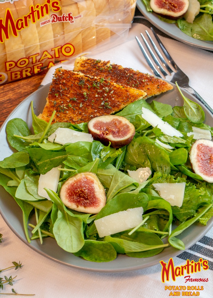 Fig and Manchego Salad with Herbed Croutons