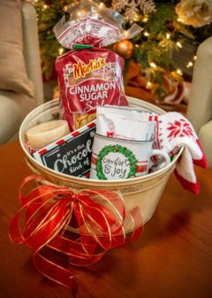 Homemade Holiday Gifts - Martin's Famous Potato Rolls and Bread