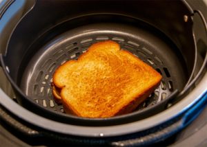 Grilled Cheese in Air Fryer
