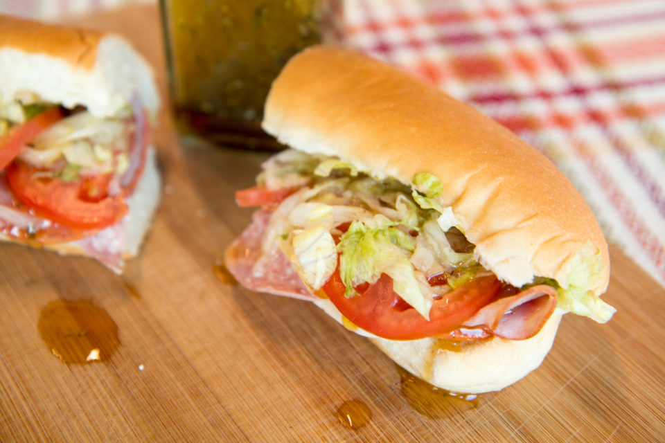 submarine dressing on sandwich bread｜TikTok Search