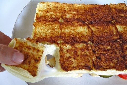 Grilled Cheese Pull-Aparts