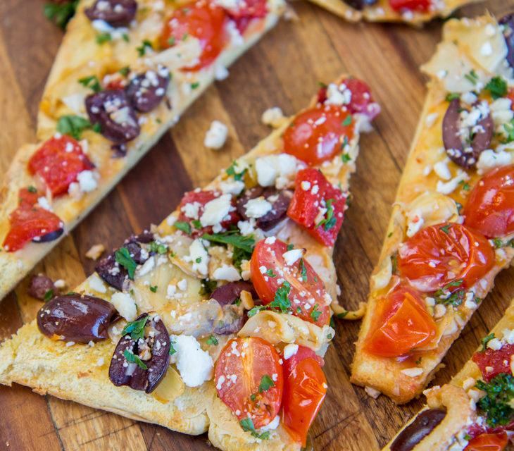 mediterranean-flatbread-martin-s-famous-potato-rolls-and-bread