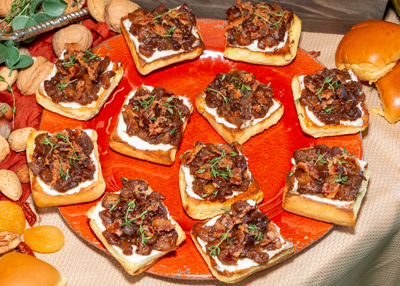 AppleBaconCrostini Martin's Famous Potato Rolls and Bread