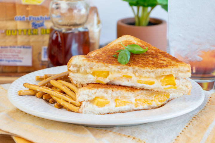 Smash Burger Grilled Cheese - Martin's Famous Potato Rolls and Bread