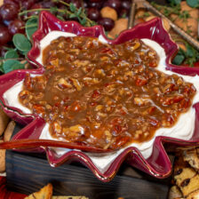 Pecan Pie Dip with Swirl Bread Dippers