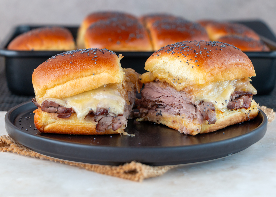 Cheesy Roast Beef Sliders