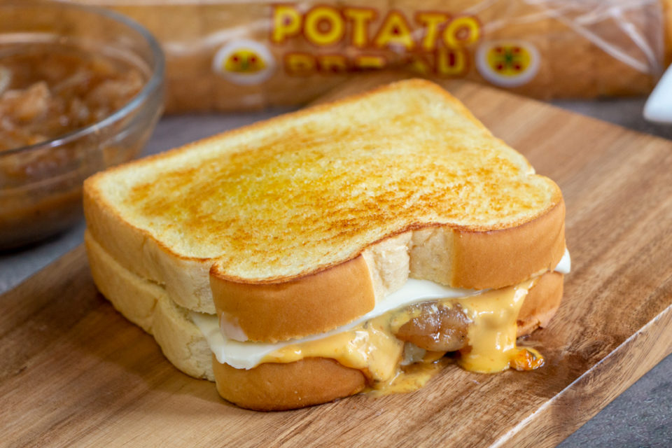 Smash Burger Grilled Cheese - Martin's Famous Potato Rolls and Bread