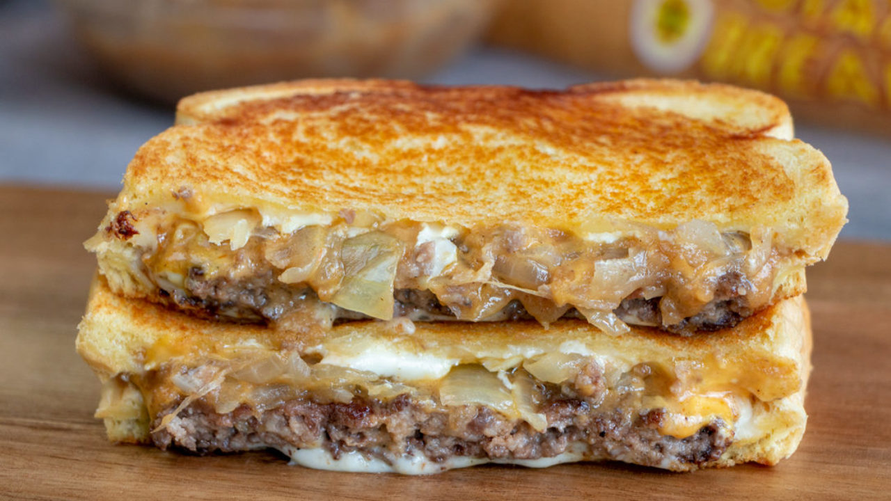 https://potatorolls.com/wp-content/uploads/Smash-Burger-Grilled-Cheese7-e1660925242554-1280x720.jpg